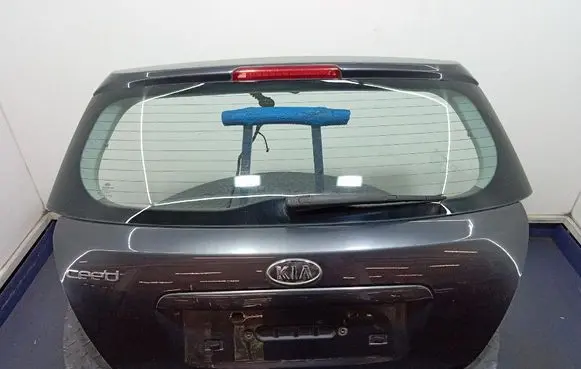 KIA Ceed Tailgate/trunk/boot lid