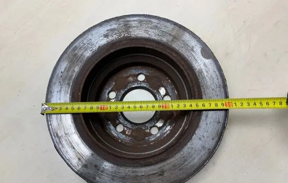 Mercedes-Benz E W211 Rear brake disc