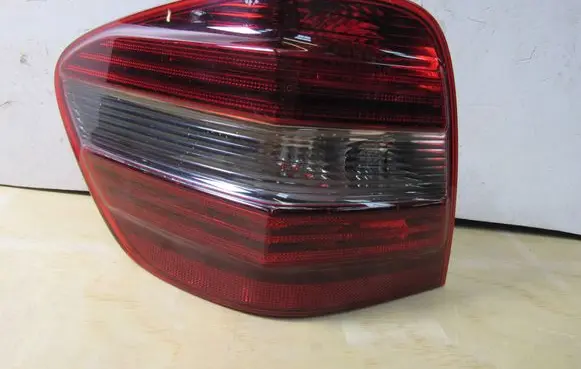 Mercedes-Benz ML W164 Rear/tail lights A1648202164 RSS404007 03H07040624