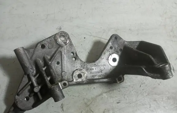 Audi A6 S6 C6 4F Fuel pump bracket 059130147R AD22