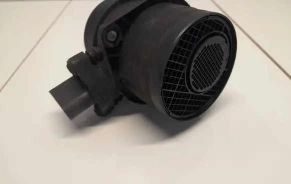 Audi A6 S6 C6 4F Mass air flow meter 074906461B 0281002461