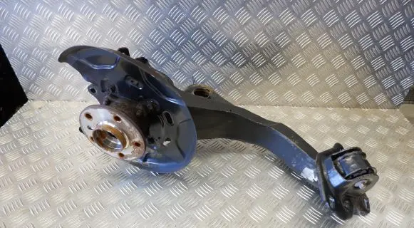 BMW X1 F48 F49 Rear wheel hub 6799740 6851580