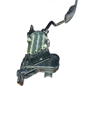 Mitsubishi Grandis Accelerator throttle pedal APM30005 59050206