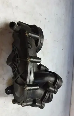 Thermostat/thermostat housing