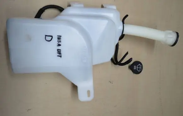 Opel Insignia A Windshield washer fluid reservoir/tank 13227235