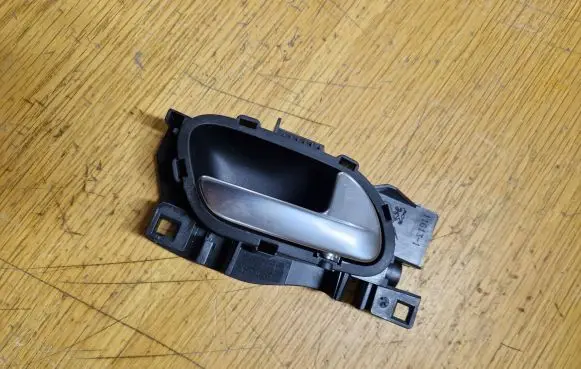 Citroen C4 Grand Picasso Rear door interior handle 9800099680