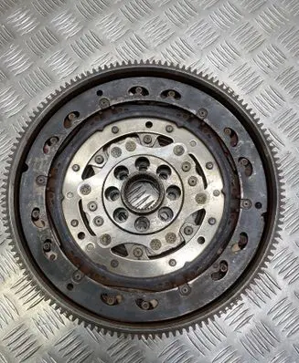 Volkswagen PASSAT B8 Flywheel 03N105266F