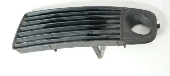 Audi A6 S6 C5 4B Front bumper lower grill 4B0807681G