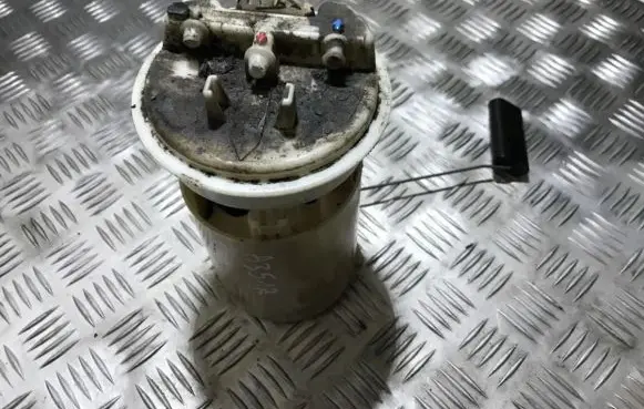 Volvo S40, V40 Fuel level sensor 