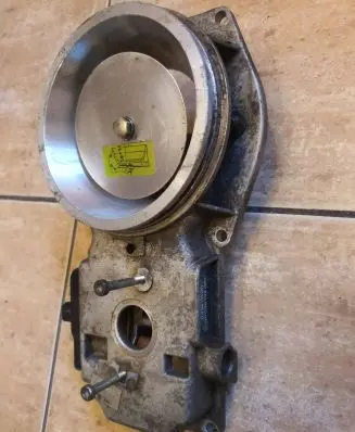 Audi 80 90 B3 Fuel distributor 026133353 0438121011