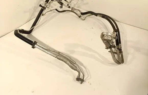 Air conditioning (A/C) pipe/hose