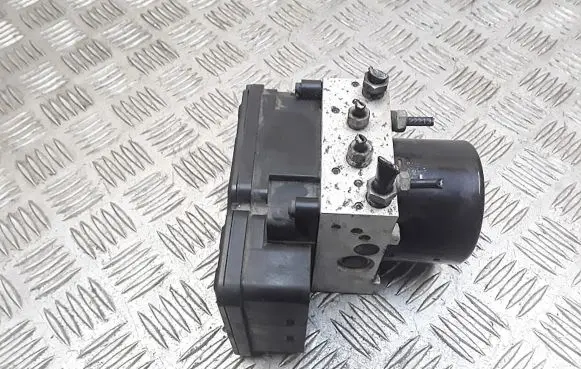 Ford Focus ABS Pump BV612C405AC 10021208904 10096101943
