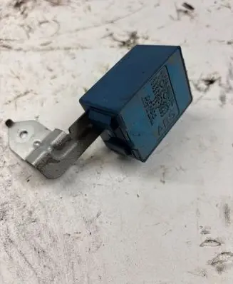 Toyota Prius (XW20) Window wiper relay 8594047010 0521003082