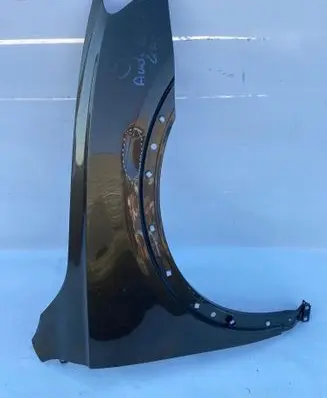 Audi A3 S3 8L Fender 8V0821468A