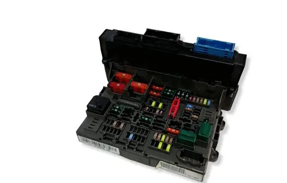 BMW 5 F10 F11 Fuse module 9119446