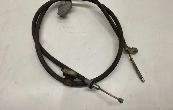 Nissan Qashqai Handbrake/parking brake wiring cable 
