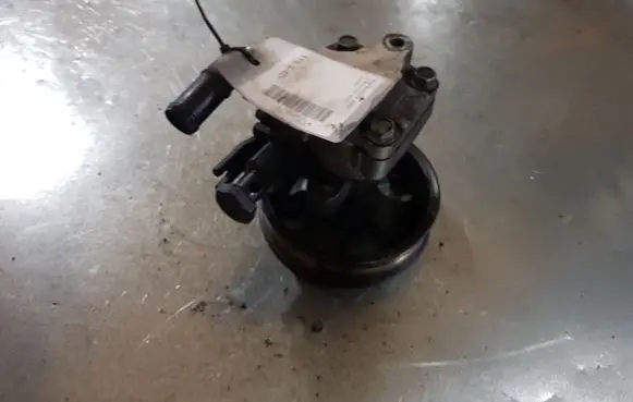 KIA Sorento Power steering pump