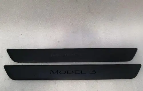 Tesla Model 3 Front door trim (molding)