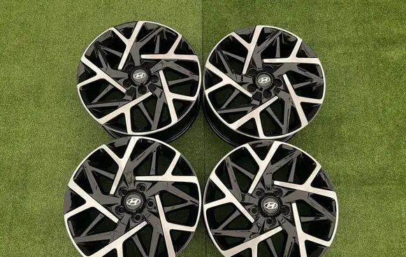 Hyundai Kona II R18 alloy rim 52910-cm300