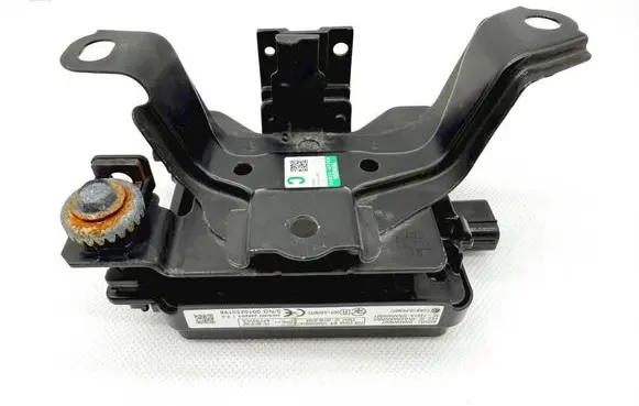Toyota Prius (XW30) Distronic sensor radar 8821047070 2300007051