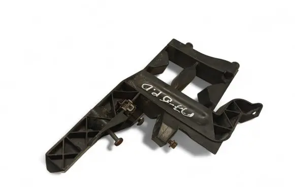 Audi A7 S7 4G Headlight/headlamp mounting bracket 4G8805608
