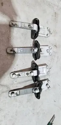 Nissan NV200 Rear door hinge set 