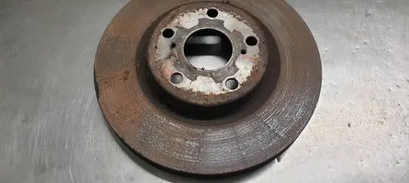 Toyota Prius+ (ZVW40) Front brake disc