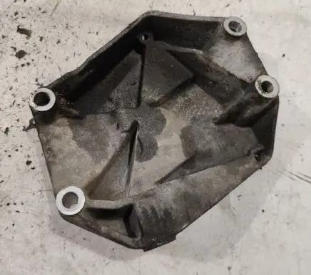 Fiat Croma Engine mounting bracket 55210429