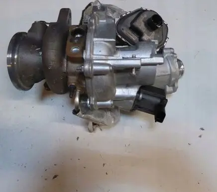 Volkswagen Golf VII Turbo 06K145654J