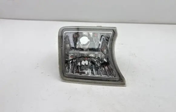Toyota Prius (XW30) Front indicator light 8152047010
