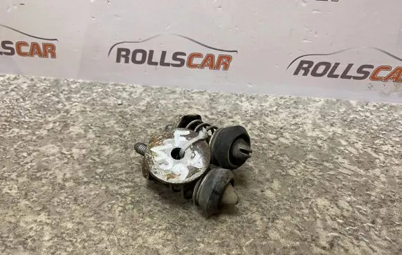 Audi A6 S6 C4 4A Engine bonnet/hood lock/catch