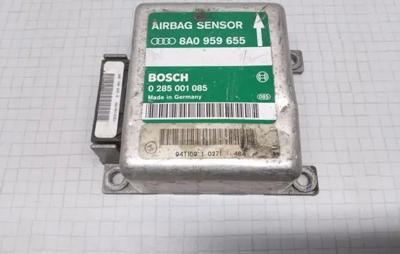 Audi A6 S6 C4 4A Airbag control unit/module 8A0959655 0285001085