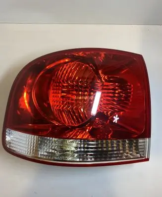 Volkswagen Touareg I Rear/tail lights 7L6945096K