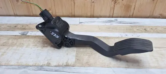 Citroen C4 I Accelerator throttle pedal 9680565880 0280755041