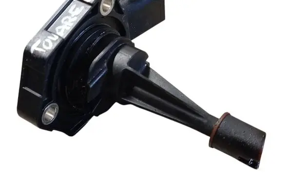Volkswagen Touareg II Oil level sensor 03C907660R 6PR01041804