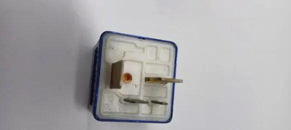 Audi A4 S4 B7 8E 8H Other relay 8A0951253