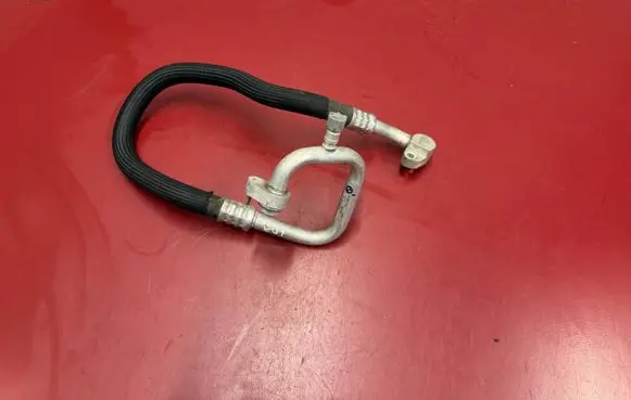 BMW X3 G01 Air conditioning (A/C) pipe/hose 9385179