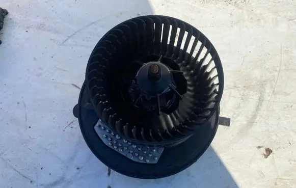 Skoda Kodiaq Heater fan/blower 5q0907521c 099701998 01Z9Z06009