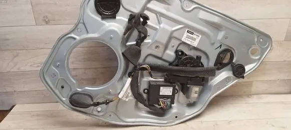Volvo V70 Rear door window regulator with motor 983042102 983042 970716101