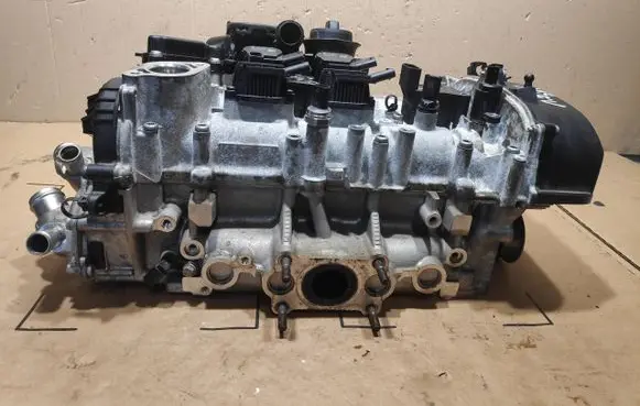 Engine head