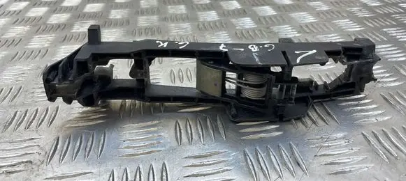 Rear door exterior handle/bracket