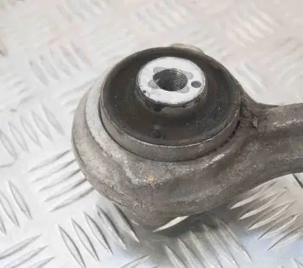 Mercedes-Benz E A207 Front lower control arm/wishbone