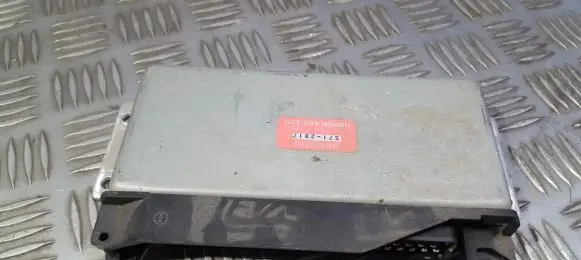 Mitsubishi Space Runner ABS control unit/module MR173763 571-2817