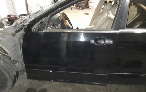Cadillac SRX Front door NOCODE