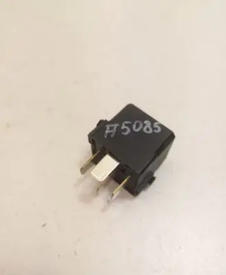 Mercedes-Benz SLK R171 Other relay A0025421319