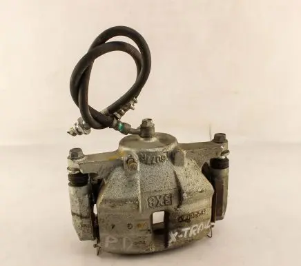 Nissan X-Trail T32 Front brake caliper