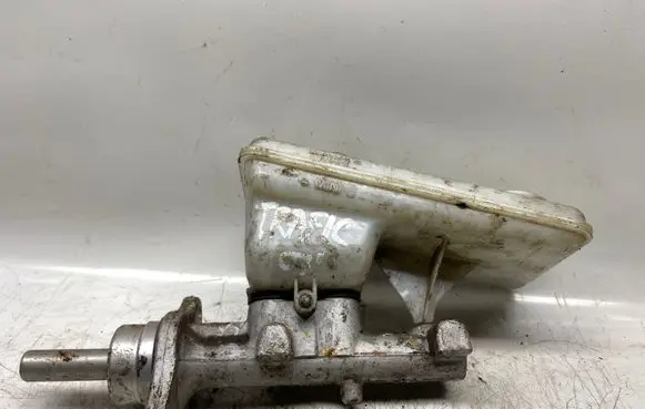 Renault Trafic II (X83) Master brake cylinder 32067008c