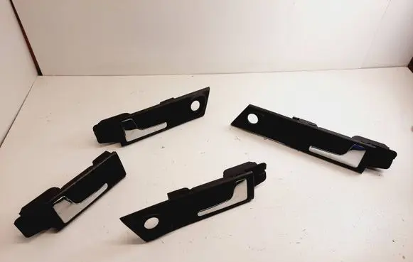 Audi 100 S4 C4 Front door interior handle 4A0839020