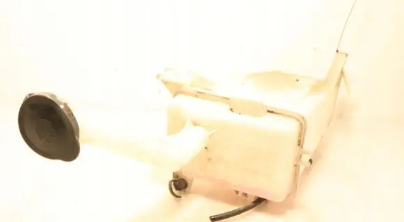 Nissan Micra Windshield washer fluid reservoir/tank