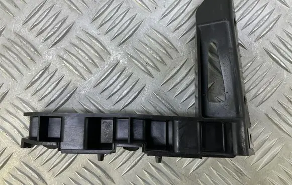 Audi TT TTS Mk2 Front bumper mounting bracket 8J0807183B